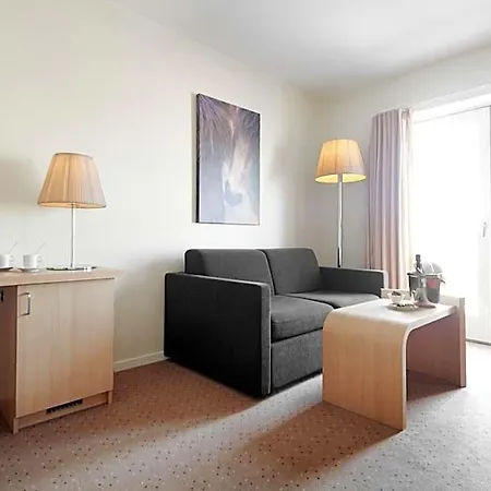 Hotel Montra Sabro 4*